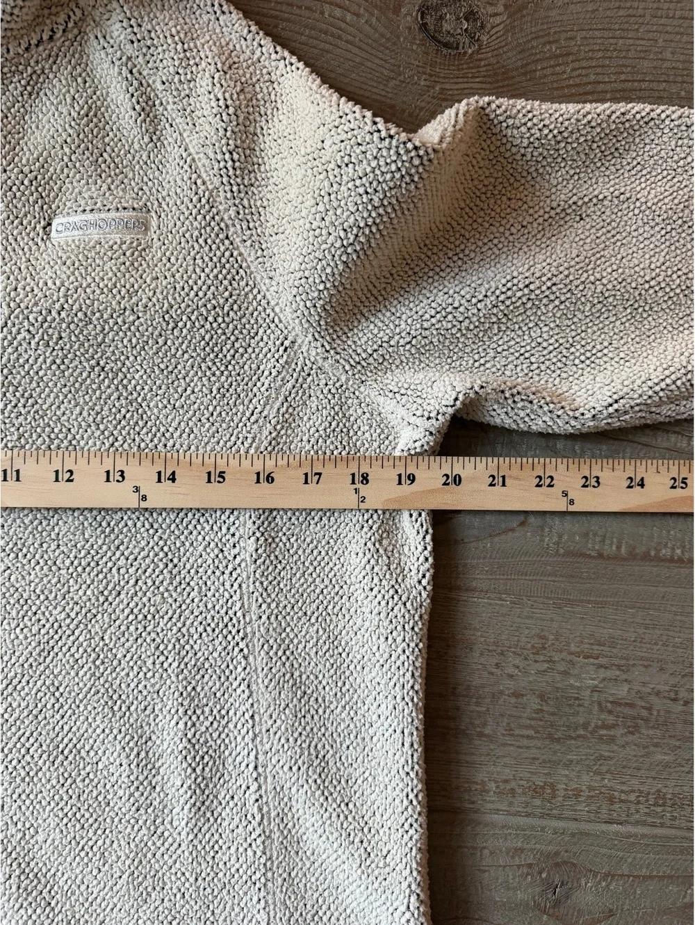 Craghoppers M Beige Textured Half-Zip Pullover Fleece  High Performance Hiking